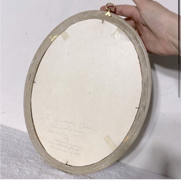 Vintage Hummel Crewel Oval Framed Embroidery Handmade Completed Wall Decor - Picture 2 of 13